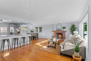 99 Longview Dr, Cranston, RI 02920 - photo 3