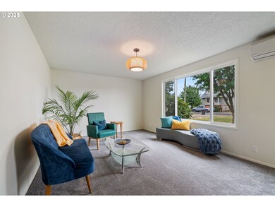 1009/1011 Grove Ave unit 1009-11, Tillamook, OR 97141 - photo 4