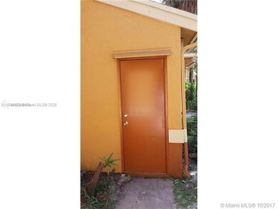 2511 NW 56th Ave unit 4-25, Lauderhill, FL 33313 - photo 4