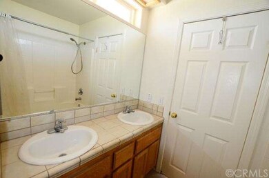 7009 Ivanpah Ave, Twentynine Palms, CA 92277 - photo 5