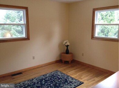 2117 Carroll Dale Rd, Sykesville, MD 21784 - photo 6