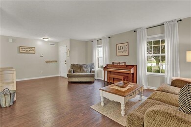 2719 Camelot Way, Greenwood, IN 46143 - photo 7