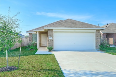 18598 Cepagatti Dr, New Caney, TX 77357 - photo 2