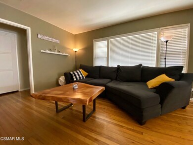 Living Room2