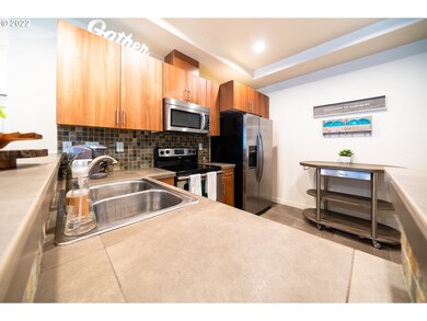 8059 NE Miriam Way, Hillsboro, OR 97006 - photo 6