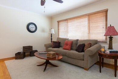 263 Dixon Ct. ~ Living Room