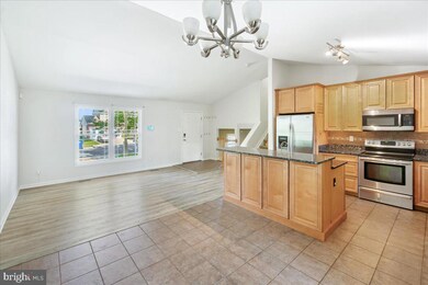 6672 Mid Summer Night Ct, Sykesville, MD 21784 - photo 6