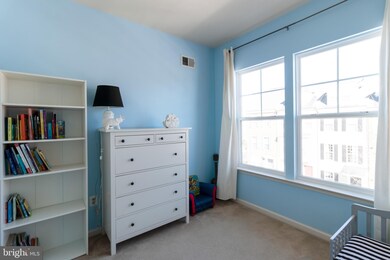 22484 Glenbow Way, Clarksburg, MD 20871 - photo 7