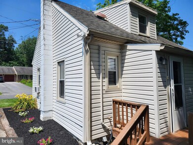 2084 Kramer Mill Rd, Stevens, PA 17578 - photo 5