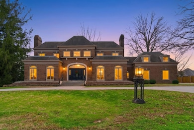 3350 E Fox Grape St, Springfield, MO 65804 - photo 2