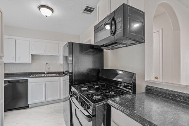 6208 Beekman Rd, Houston, TX 77021 - photo 4