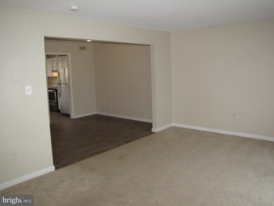 1744 Powder Horn Terrace, Woodbridge, VA 22191 - photo 7