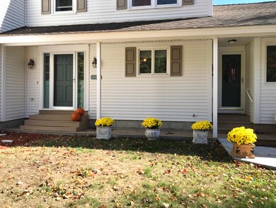 402 W Elm St, Yarmouth, ME 04096 - photo 5