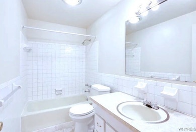 74 Sundridge Dr, Buffalo, NY 14228 - photo 6