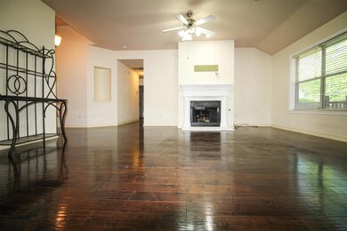 3513 Paint Dr, Denton, TX 76210 - photo 3