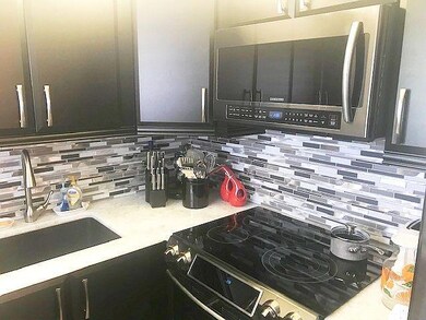 194 Windsor I unit 194, West Palm Beach, FL 33417 - photo 3