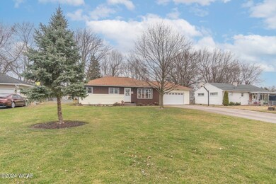 507 S Wagner Ave, Wapakoneta, OH 45895 - photo 2