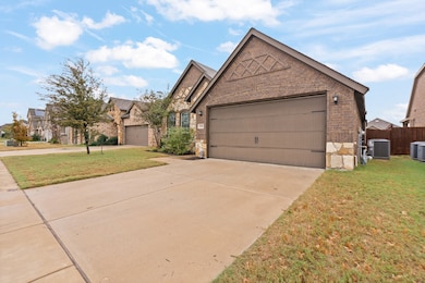 6148 Hickory Hills Ln, Fort Worth, TX 76179 - photo 2