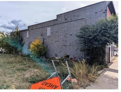 2328 1st Ave, Hibbing, MN 55746 - photo 3