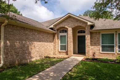 12002 Viola Ct, Pinehurst, TX 77362 - photo 5