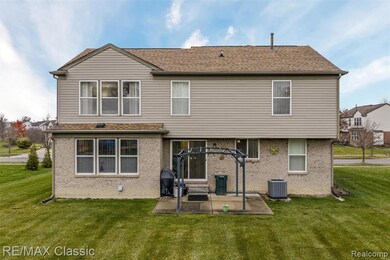 4692 Clover Rd, Canton, MI 48188 - photo 5