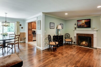 157 Rutledge Dr, Red Bank, NJ 07701 - photo 5