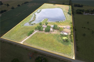 1698 9000 Rd, Oswego, KS 67356 - photo 3