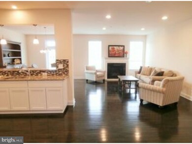 118 Nicole's Way unit 39, Morrisville, PA 19067 - photo 4