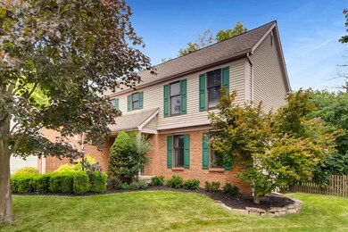 272 Pampas Ct Columbus OH-large-002-1-Ex