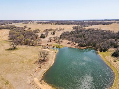 3032 Fm 902, Gainesville, TX 76240 - photo 4