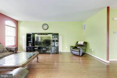 15325 Tewkesbury Place, Upper Marlboro, MD 20774 - photo 6