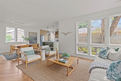 4201 SW Thistle St, Seattle, WA 98136 - photo 2