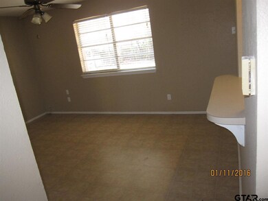 3823 Appletree Ln, Tyler, TX 75701 - photo 4