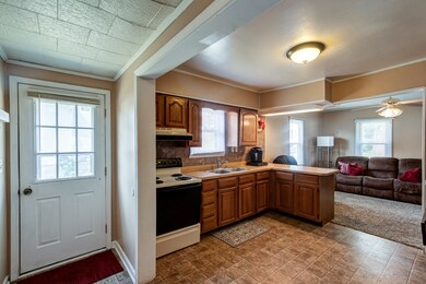 400 Middle St, Newburgh, IN 47630 - photo 7