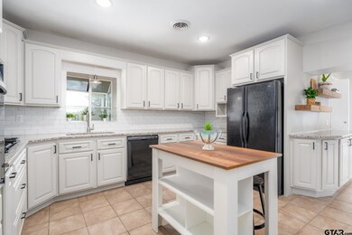 12198 Cr 215, Tyler, TX 75707 - photo 7