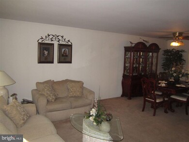 303 Sweetbriar Dr, Harrisburg, PA 17111 - photo 5