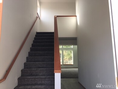 1482 W Gateway Heights Loop, Sedro Woolley, WA 98284 - photo 3