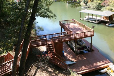 Huge Dock w/Upper Deck
