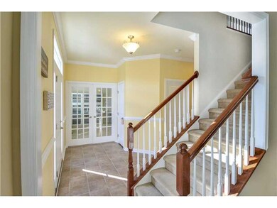 Entry/Foyer.