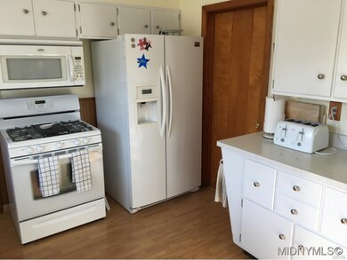 1st floor kitchen