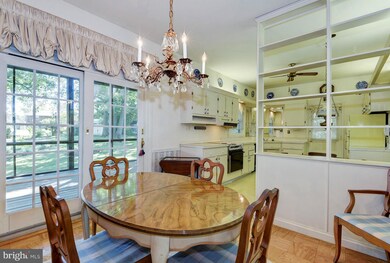 13221 Ronehill Dr, Beltsville, MD 20705 - photo 6