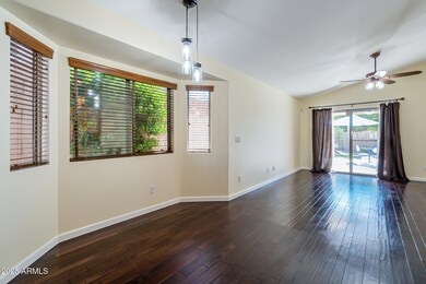 6347 W Saddlehorn Rd, Phoenix, AZ 85083 - photo 7