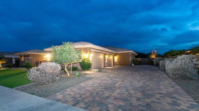 3077 E La Costa Dr-4