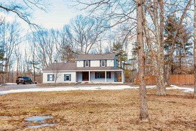 801 Aldrich St, Uxbridge, MA 01569 - photo 3