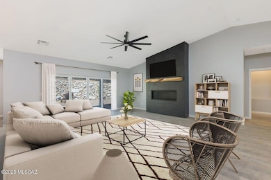 Greatroom with fireplace