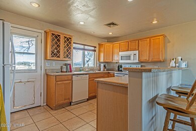 1501 N 2nd Place, Show Low, AZ 85901 - photo 4