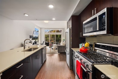 Point Edwards - Building 10 unit 425, Edmonds, WA 98020 - photo 7