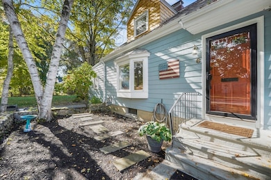 6 Winter St, Georgetown, MA 01833 - photo 3