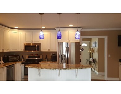 8 Baylor Ave, Westborough, MA 01581 - photo 5