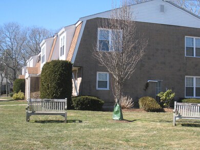 9 Pleasant Park Ave unit 1H B 1, Hyannis, MA 02601 - photo 3